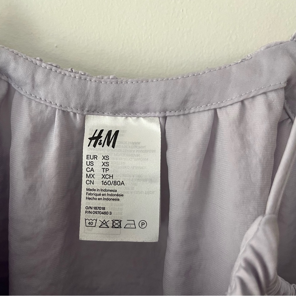 H&M Satin Tank Top XS Silver Blue - Picture 3 of 4